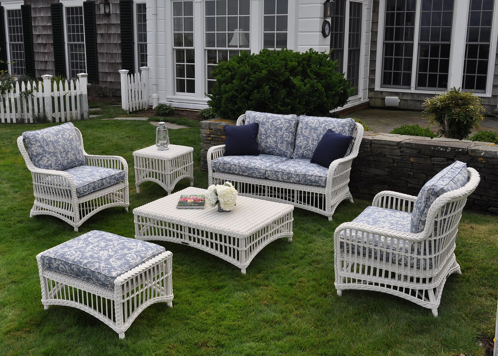 Lounge Chair — Kingsley Bate range-page photograph