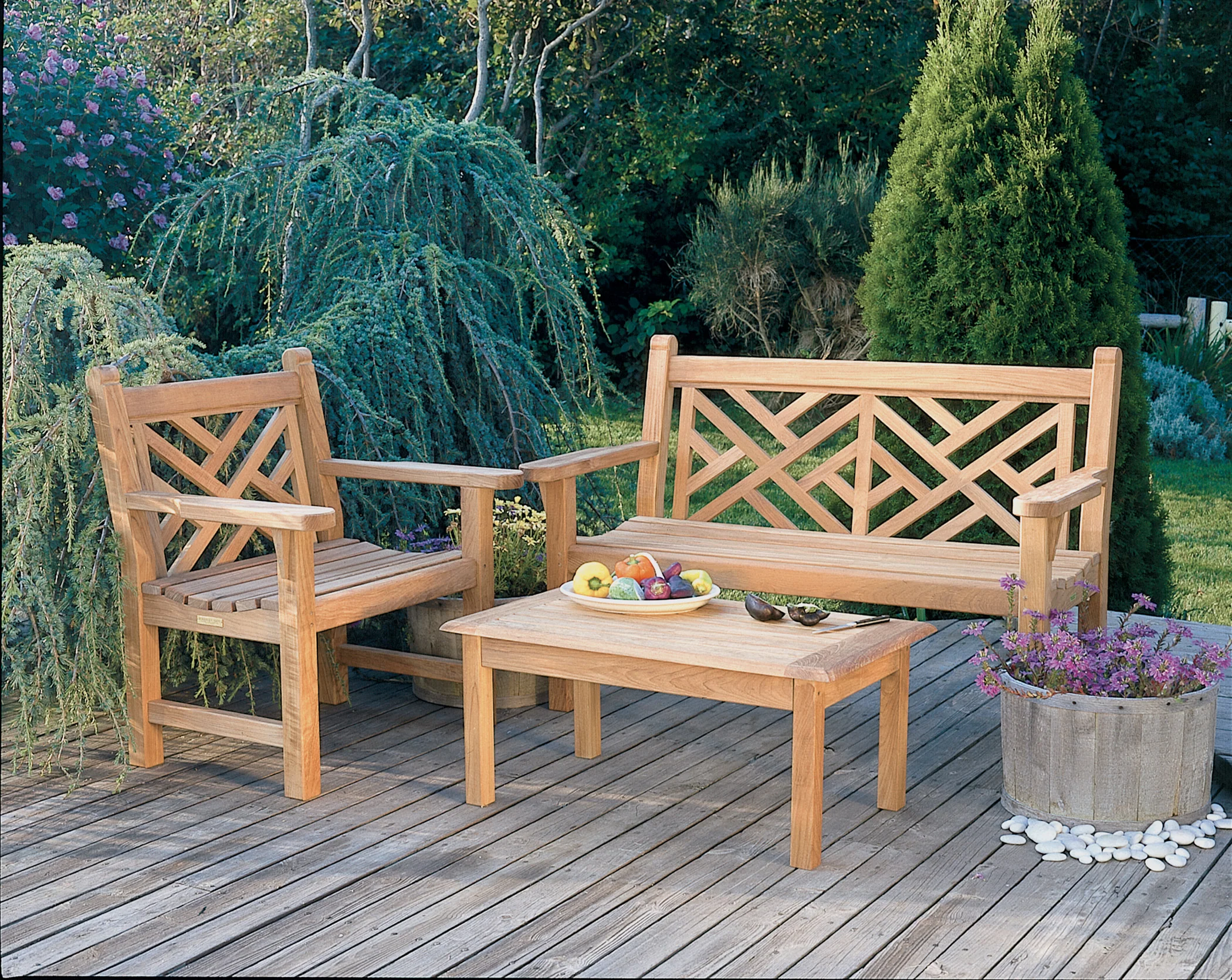 Garden Armchair — Kingsley Bate range-page photograph