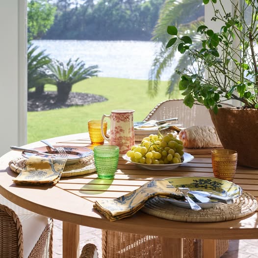 36" Round Dining Table — Kingsley Bate range-page photograph