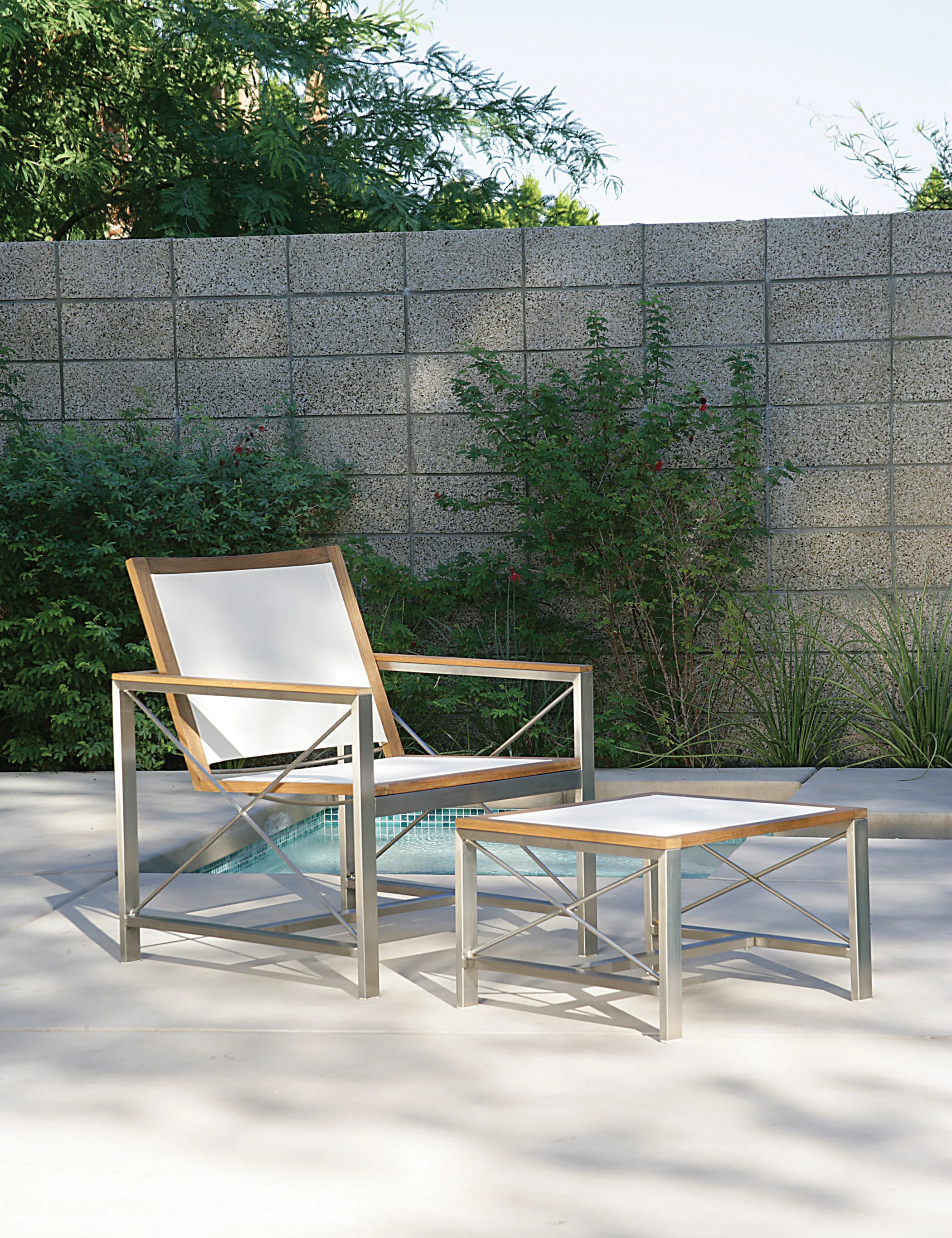 Club Chair — Kingsley Bate range-page photograph