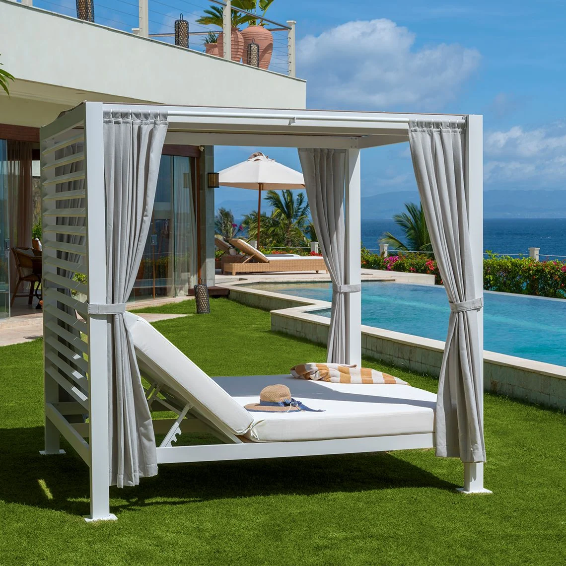 Daybed Cabana — Kingsley Bate range-page photograph