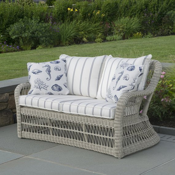 Settee — Kingsley Bate range-page photograph