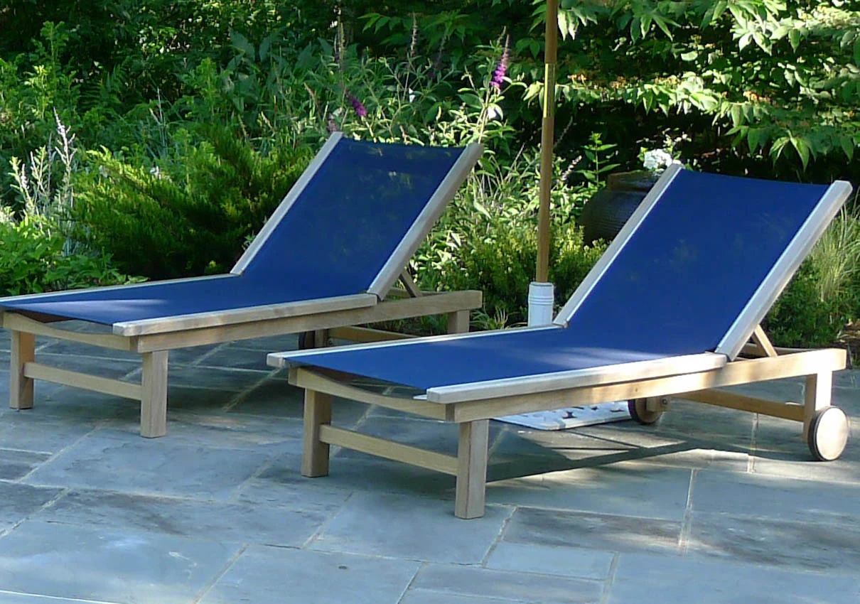 Chaise — Kingsley Bate range-page photograph