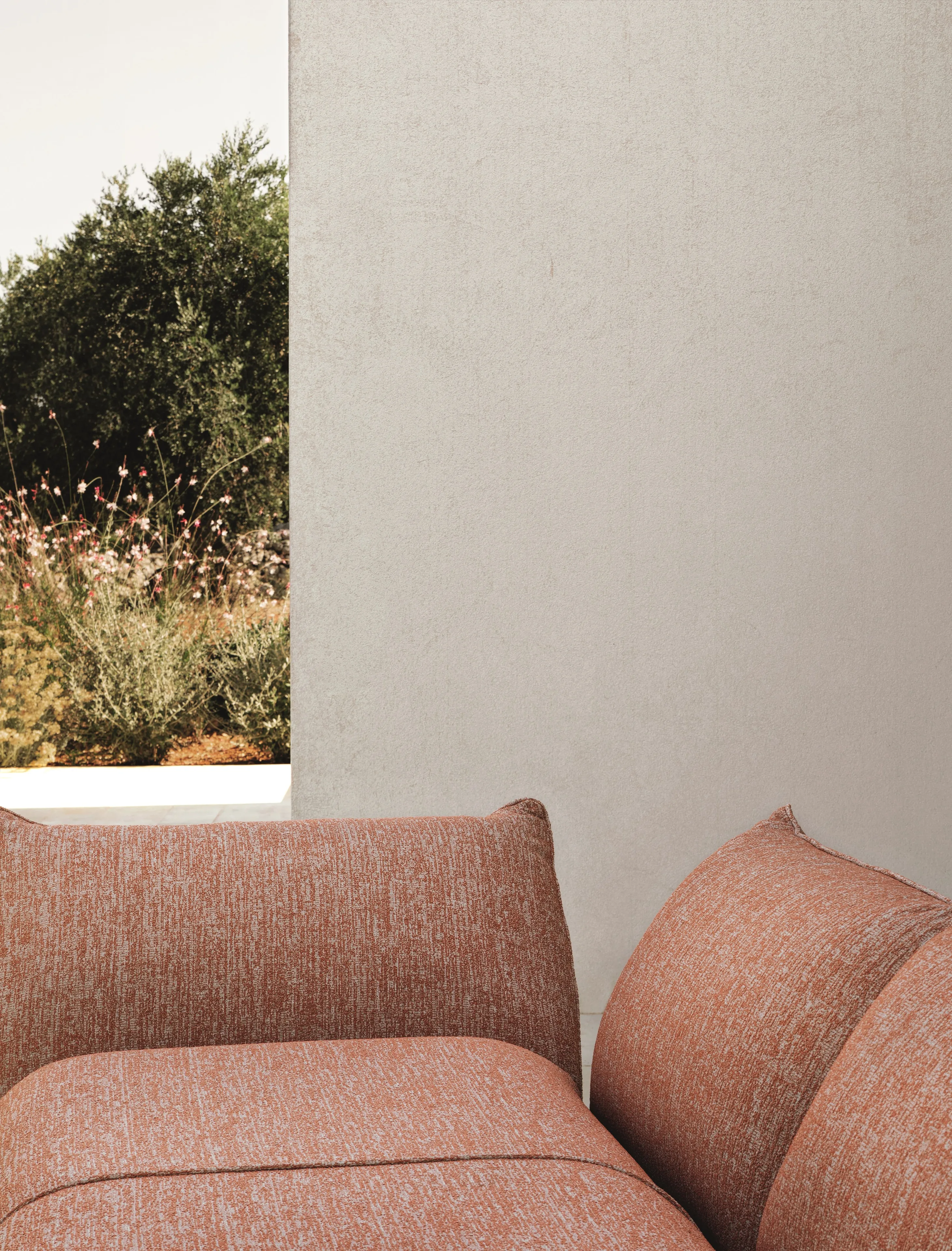 MYYOUR Piuma Collection 3 seater sofa