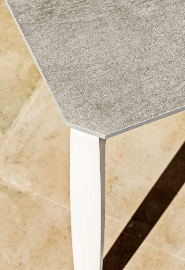 MYYOUR Push Collection High contract table (top rotondo)