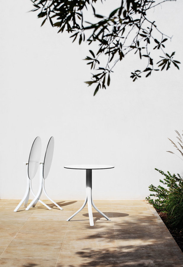 MYYOUR Push Collection High contract table (top quadrato)