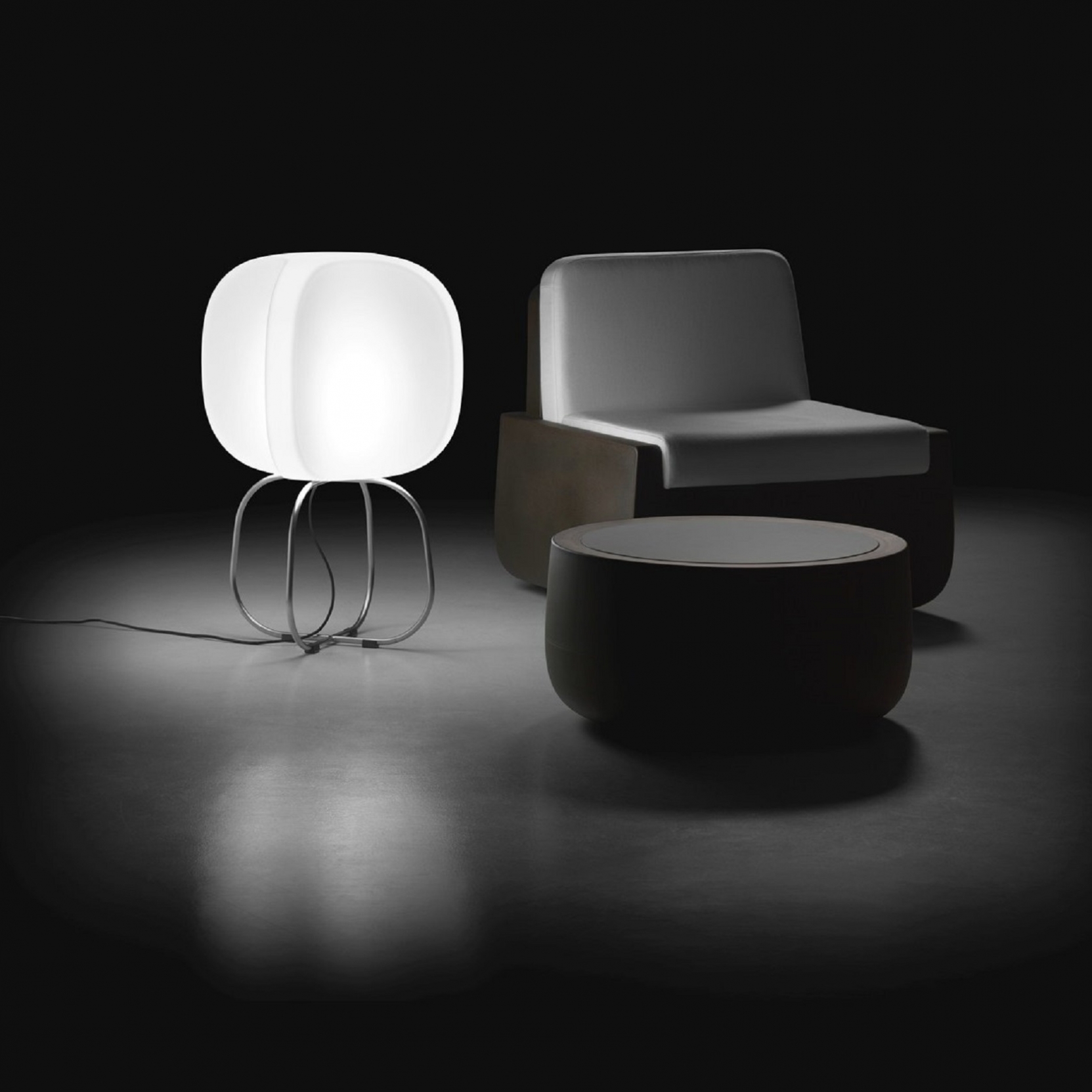 Plust Low Structure Four Lamp