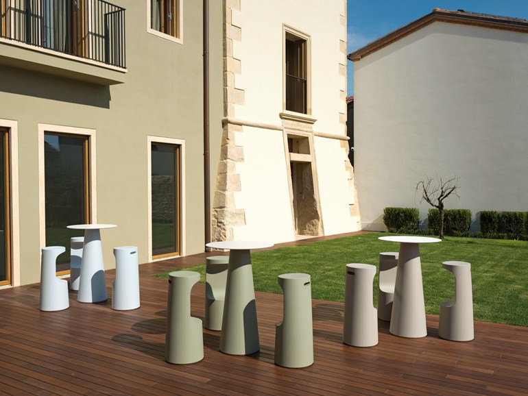 Plust Fura Stool