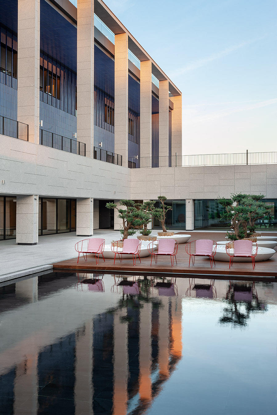 Lounge — iSiMAR archive photograph