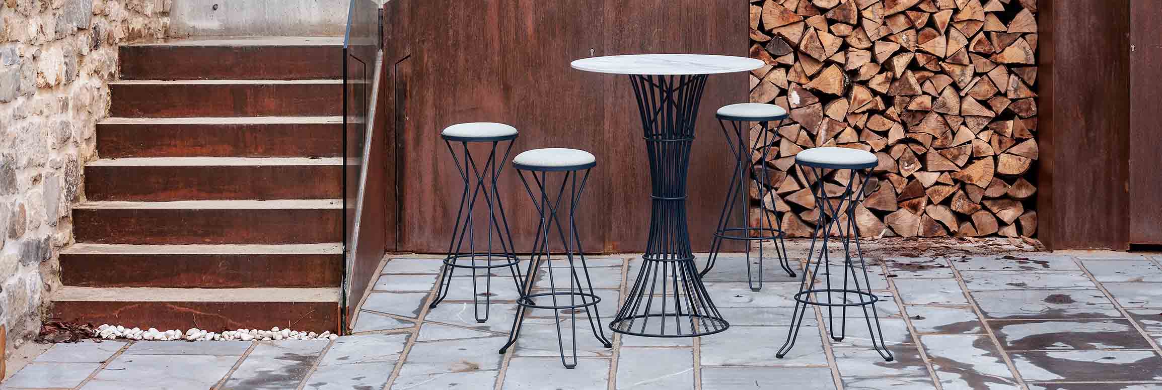 Upholstered stool 76 — iSiMAR archive photograph