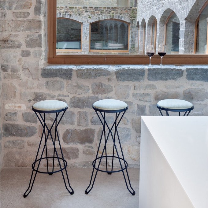 Upholstered stool 76 — iSiMAR archive photograph