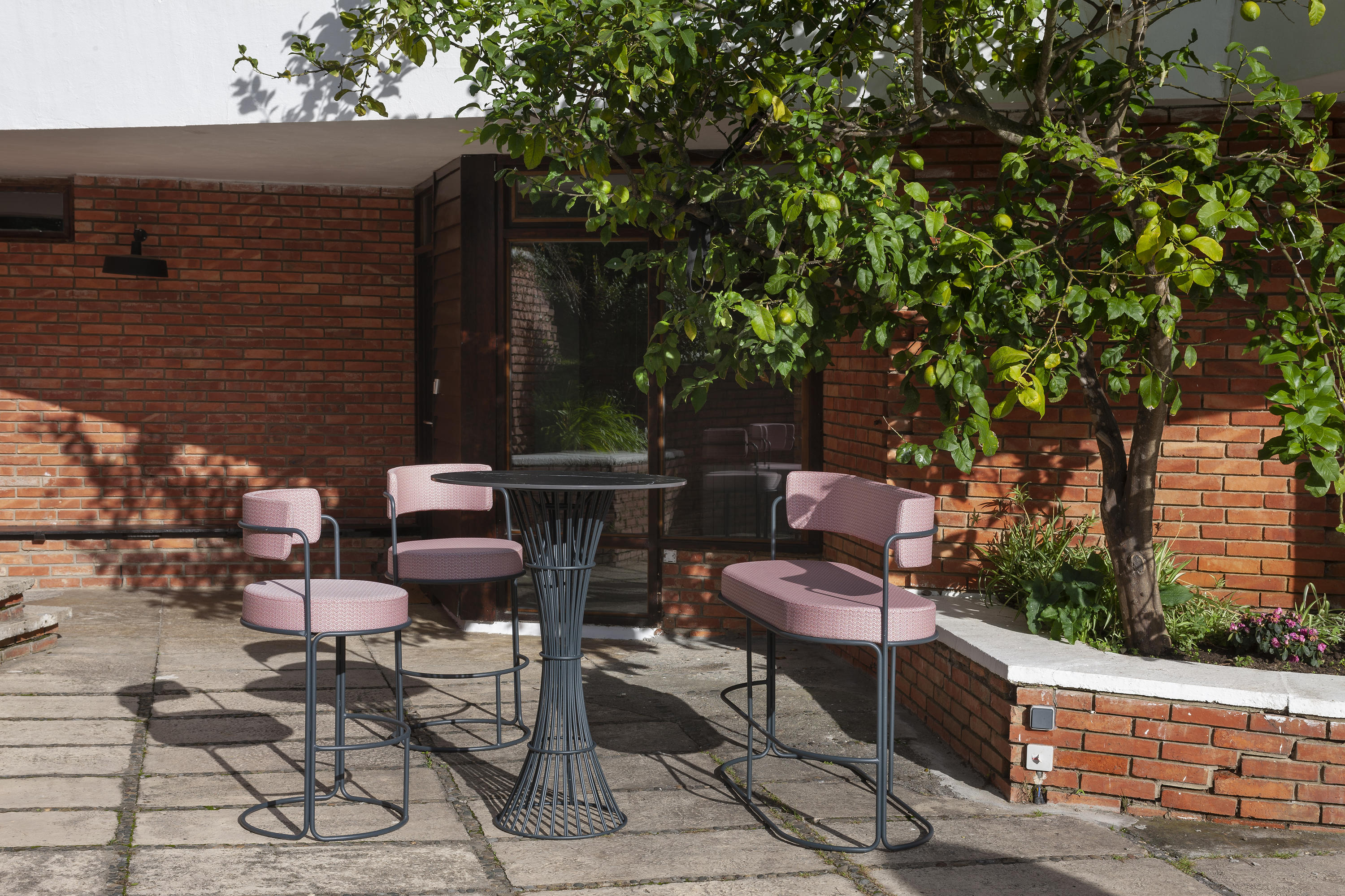 High bench — iSiMAR archive photograph