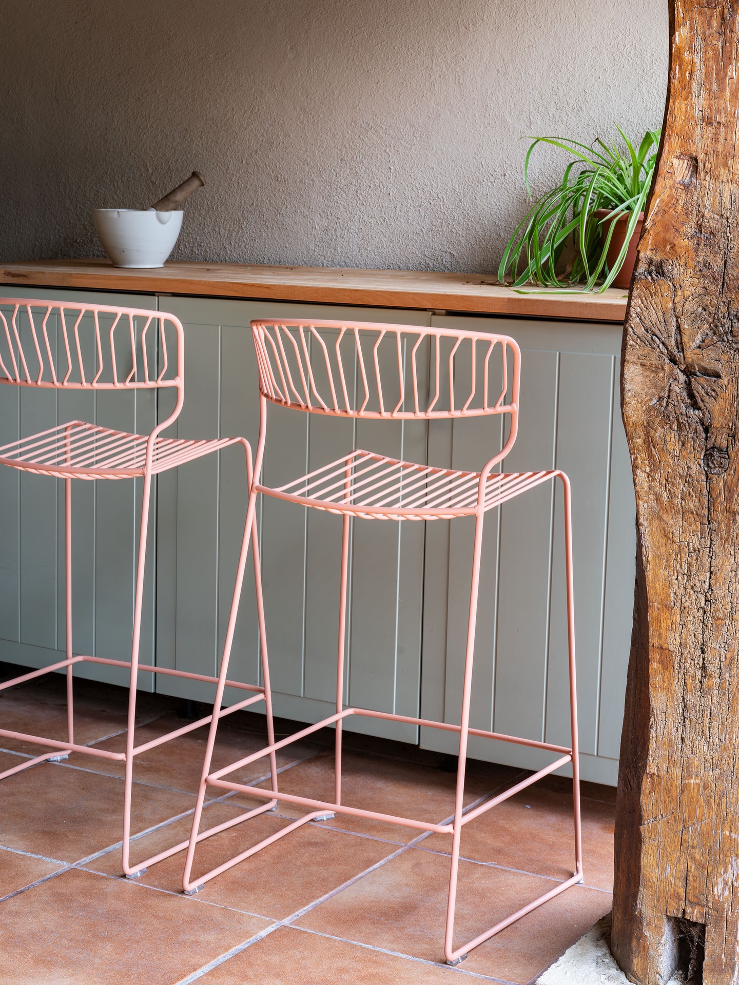 Stool 75 — iSiMAR archive photograph
