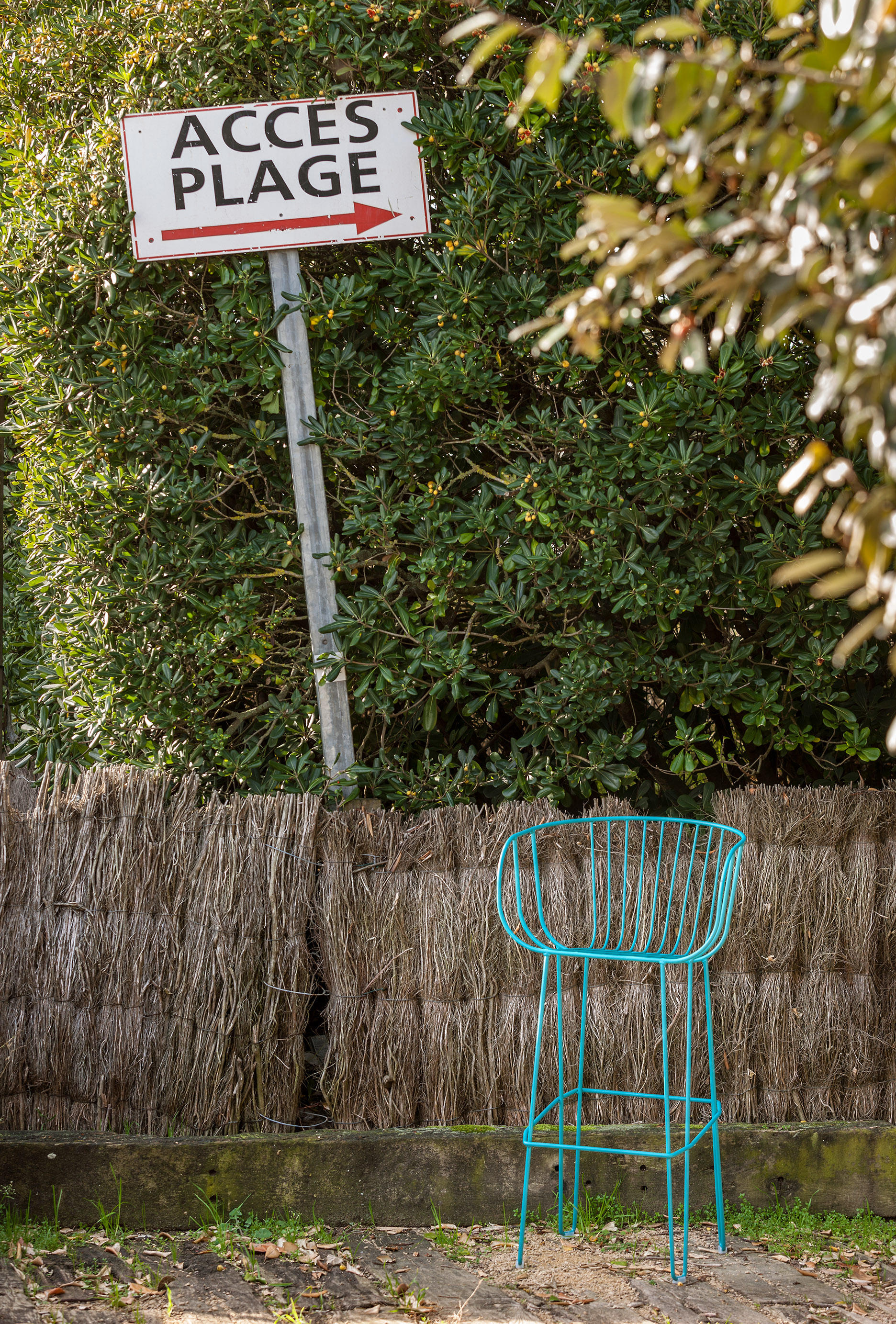 Stool 76 — iSiMAR archive photograph