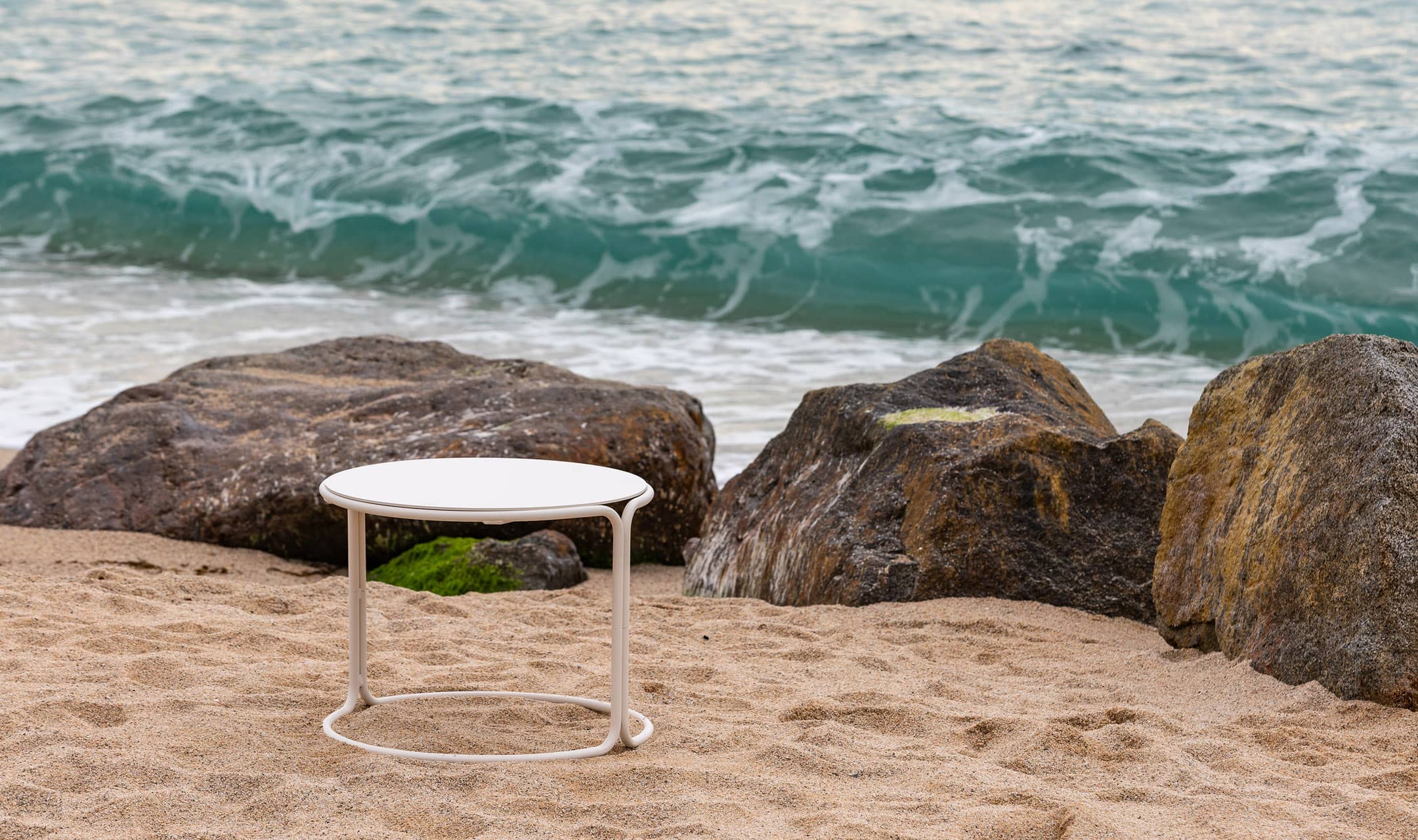 Side table — iSiMAR archive photograph