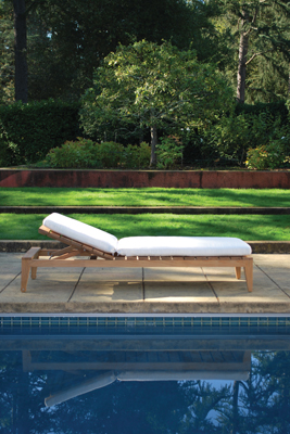 Chaise — Kingsley Bate archive photograph