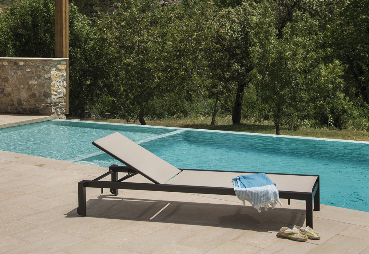 Una stackable lounger sling seat — CALMA archive photograph