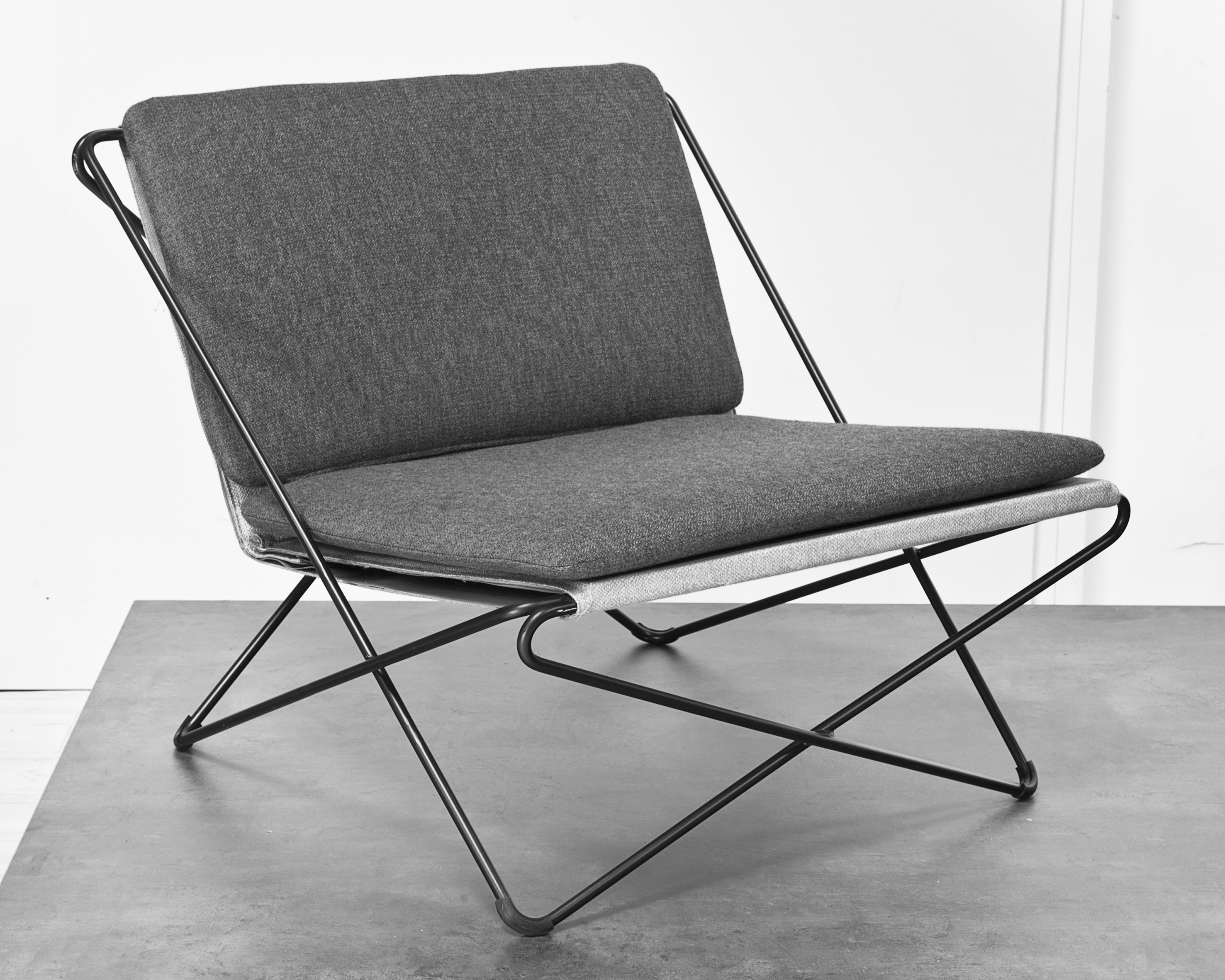 Sra. pepa lounge chair with cushion — CALMA archive photograph