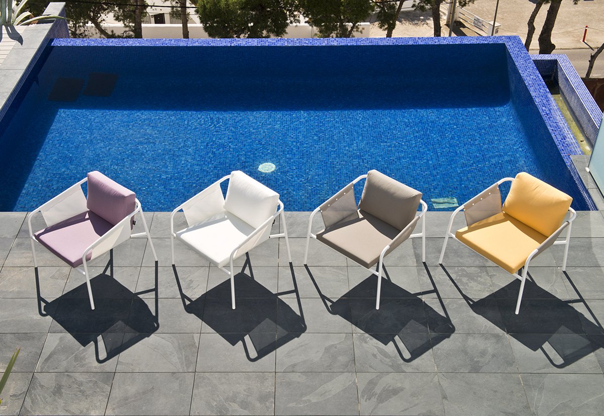Nua lounge armchair — CALMA archive photograph