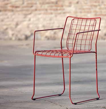 Rotterdam Armchair / Red wine RAL 3004 — iSiMAR catalogue photography