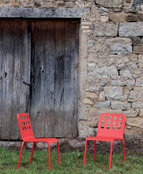 Sevilla Chairs / Geranium red RAL 3020 — iSiMAR catalogue photography