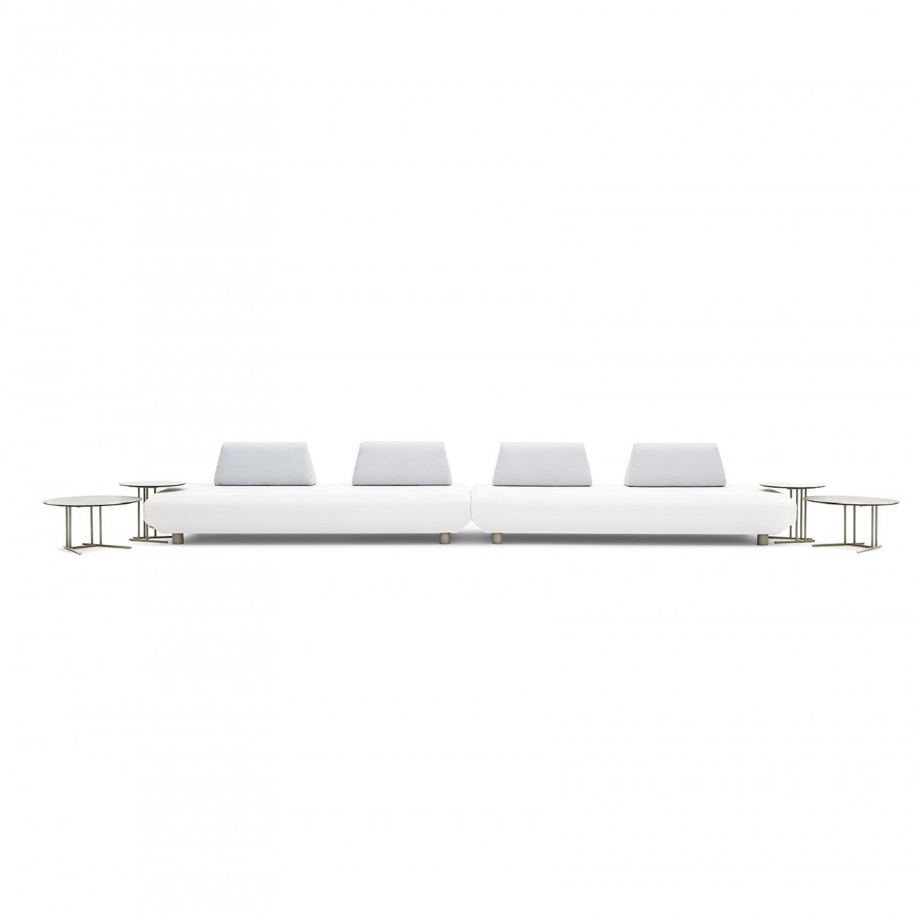 Colorado Ø 50 Coffee table — Varaschin archive photograph